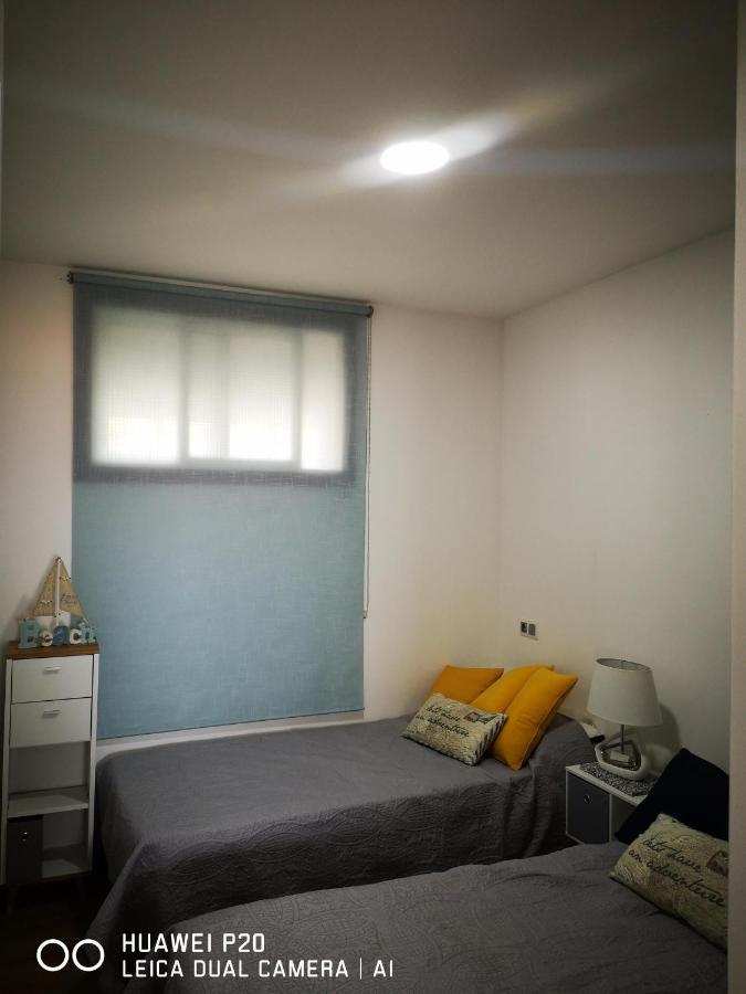 Apartamento Muy Cerca De La Playa Bueu Luaran gambar